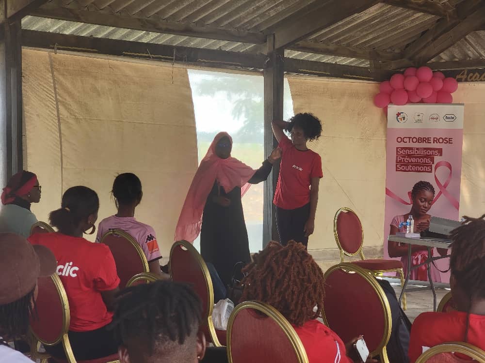 ACTIVITE DE SENSIBILISATION ET DEPISTAGE DES CANCERS DU SEIN ET DU COL DE L'UTERUS