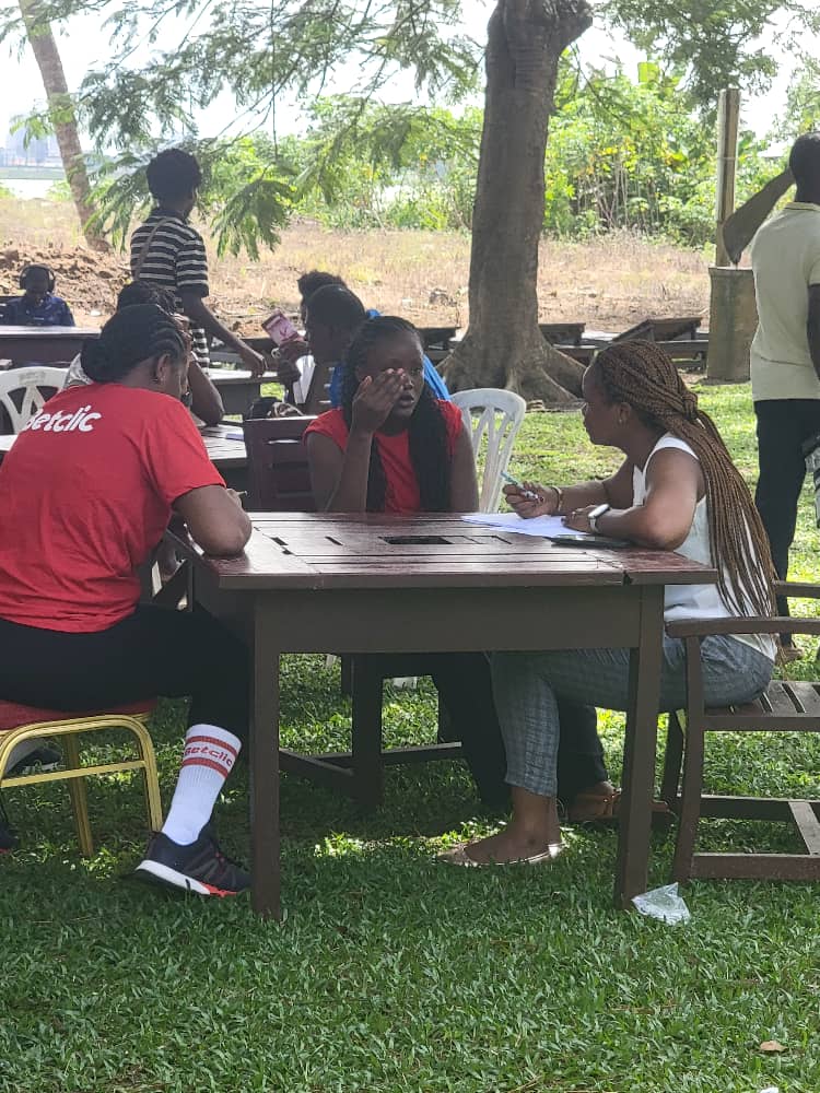 ACTIVITE DE SENSIBILISATION ET DEPISTAGE DES CANCERS DU SEIN ET DU COL DE L'UTERUS - Photo 4